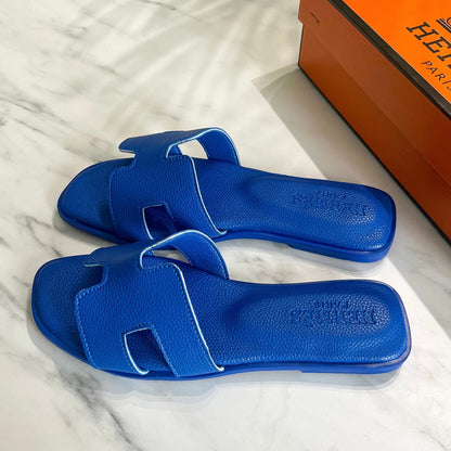 Oran sandal
